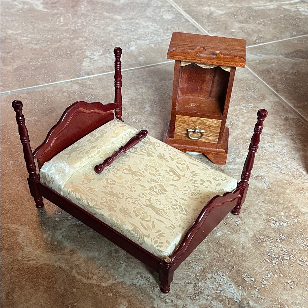 Dollhouse bedroom furniture